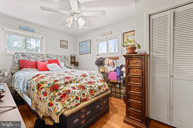 3504 WAKEFIELD ST, Colonial Beach, VA 22443