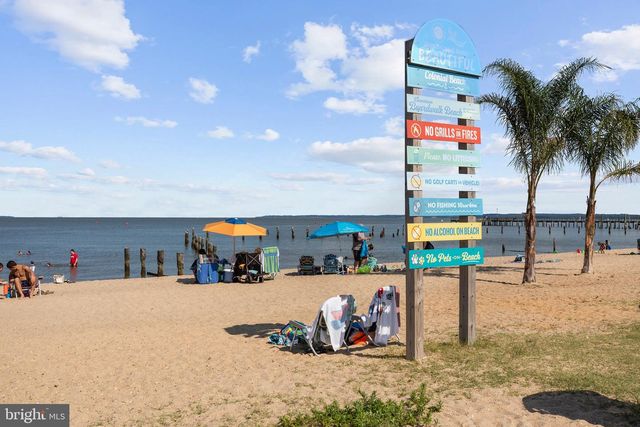 3504 WAKEFIELD ST, Colonial Beach, VA 22443