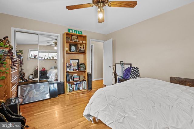 3504 WAKEFIELD ST, Colonial Beach, VA 22443