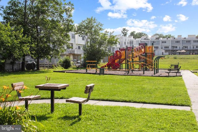 3504 WAKEFIELD ST, Colonial Beach, VA 22443