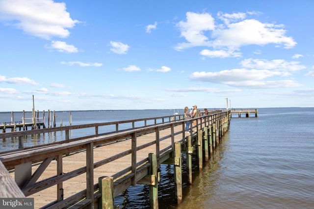 3504 WAKEFIELD ST, Colonial Beach, VA 22443