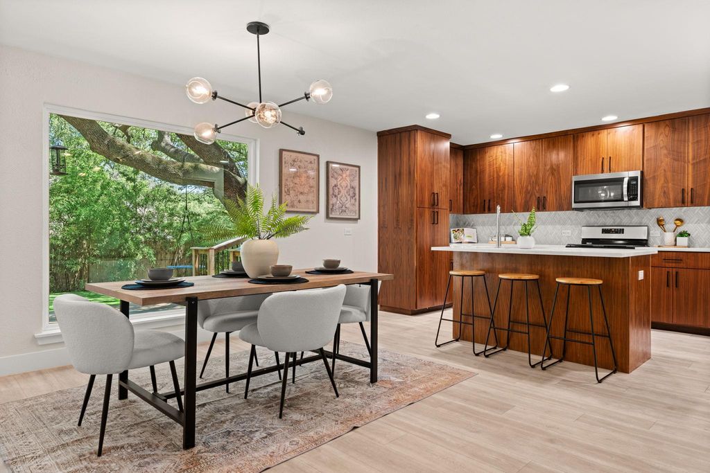 4819 Trail Crest CIR, Austin, TX 78735
