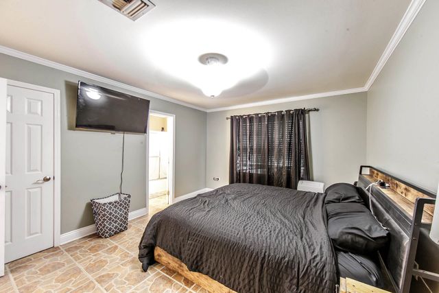 2410 Karen St, Thibodaux, LA 70301