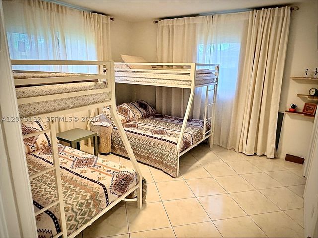 14500 NE 5th Ct, Miami, FL 33161
