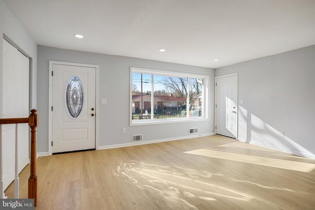 7306 GAVIN ST, Hyattsville, MD 20784