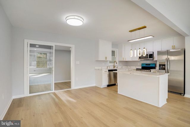 7306 GAVIN ST, Hyattsville, MD 20784