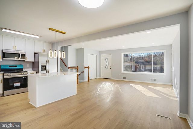 7306 GAVIN ST, Hyattsville, MD 20784