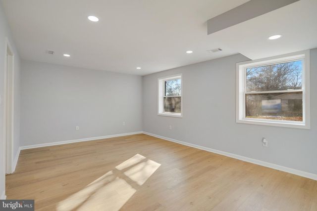 7306 GAVIN ST, Hyattsville, MD 20784