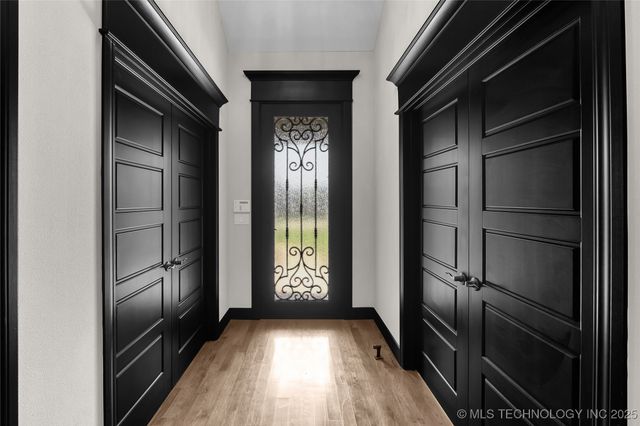 3915 S 15th Place, Broken Arrow, OK 74011