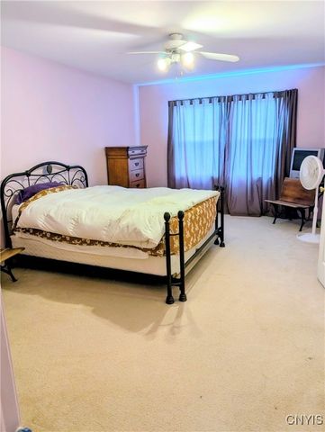 8218 Perch Drive, Clay, NY 13090