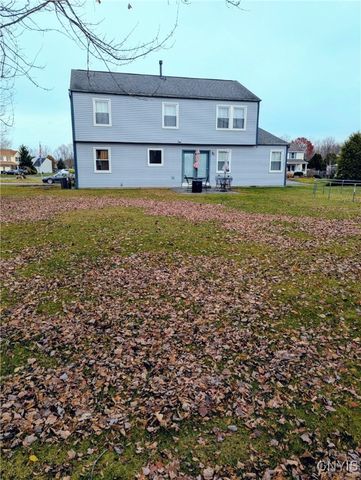 8218 Perch Drive, Clay, NY 13090