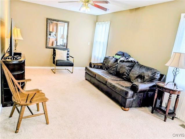 8218 Perch Drive, Clay, NY 13090