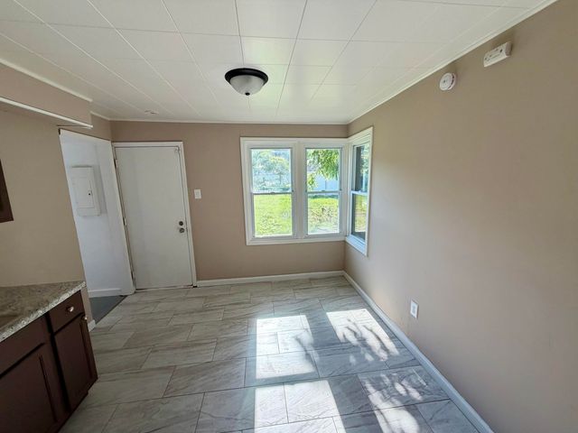 5775 Connecticut Street, Merrillville, IN 46410