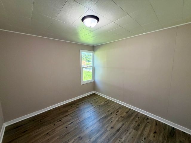 5775 Connecticut Street, Merrillville, IN 46410