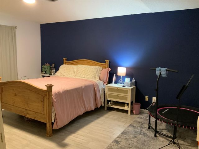 10838 Spruce Drive S, La Porte, TX 77571