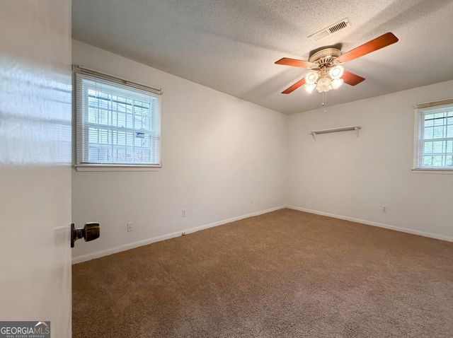 214 Cornell Drive, Warner Robins, GA 31093