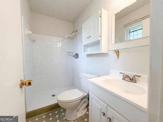 214 Cornell Drive, Warner Robins, GA 31093