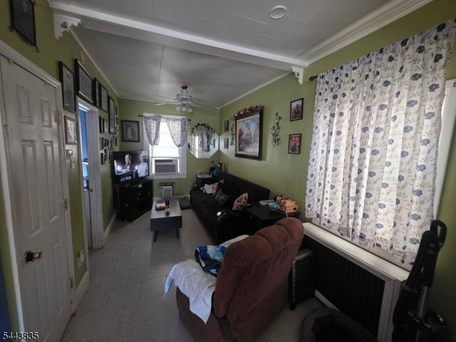 32 Marconi St, Clifton City, NJ 07013