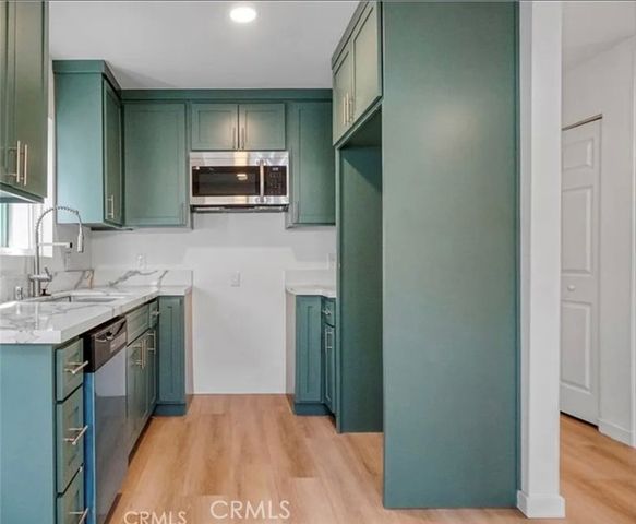 14320 Osborne, Panorama City (los Angeles), CA 91402