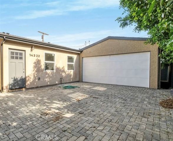 14320 Osborne, Panorama City (los Angeles), CA 91402