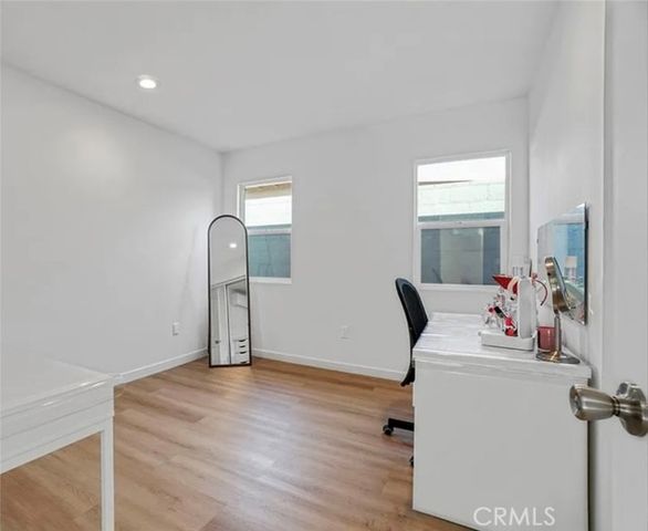 14320 Osborne, Panorama City (los Angeles), CA 91402