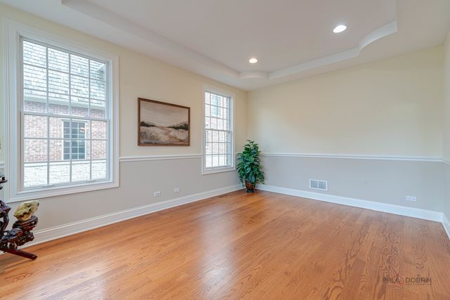 878 Writer Court, Vernon Hills, IL 60061