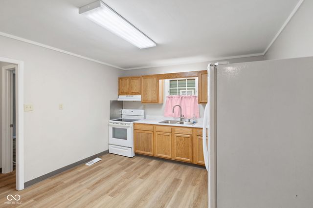 2262 N Centennial Street, Indianapolis, IN 46222