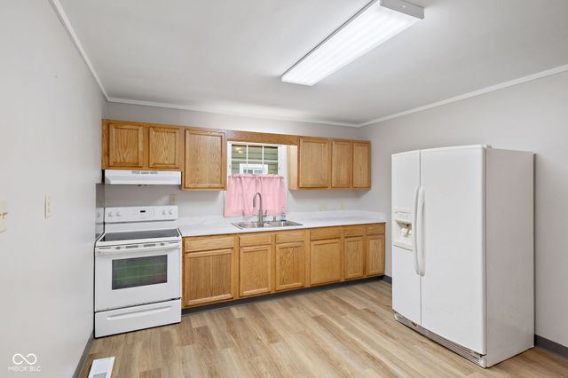 2262 N Centennial Street, Indianapolis, IN 46222