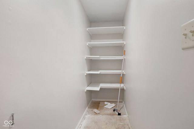 2262 N Centennial Street, Indianapolis, IN 46222