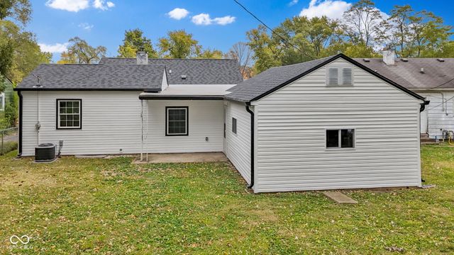 2262 N Centennial Street, Indianapolis, IN 46222
