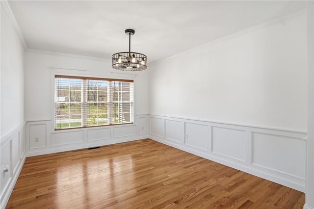 1291 Central Avenue, Johnston, RI 02919