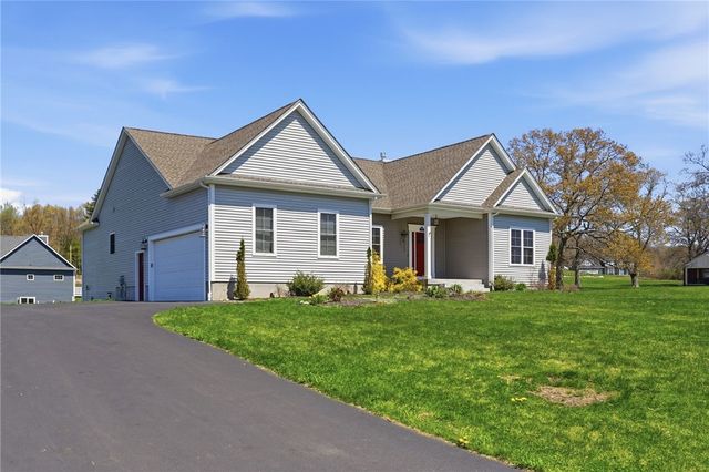 1291 Central Avenue, Johnston, RI 02919