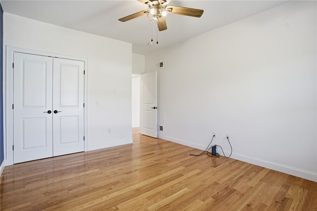 1291 Central Avenue, Johnston, RI 02919
