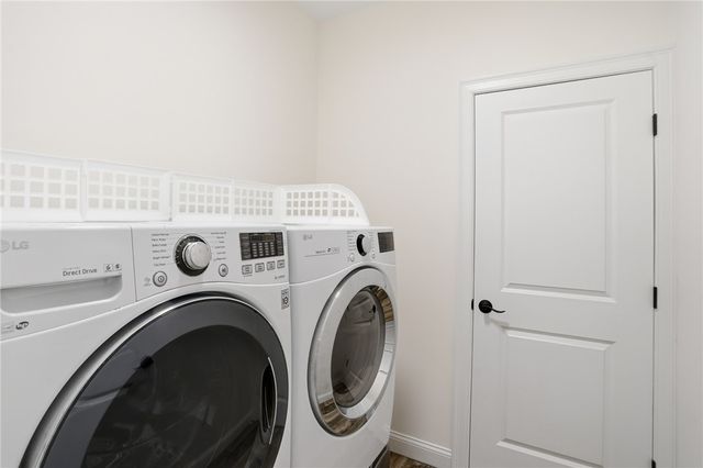 1291 Central Avenue, Johnston, RI 02919