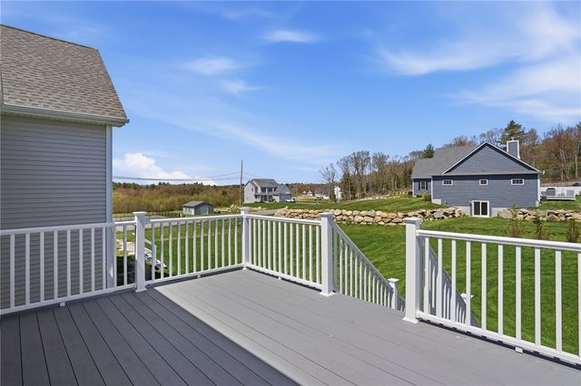 1291 Central Avenue, Johnston, RI 02919