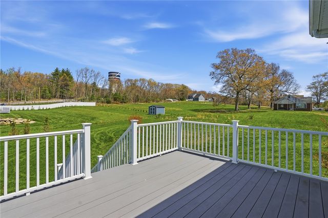 1291 Central Avenue, Johnston, RI 02919
