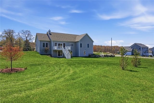 1291 Central Avenue, Johnston, RI 02919
