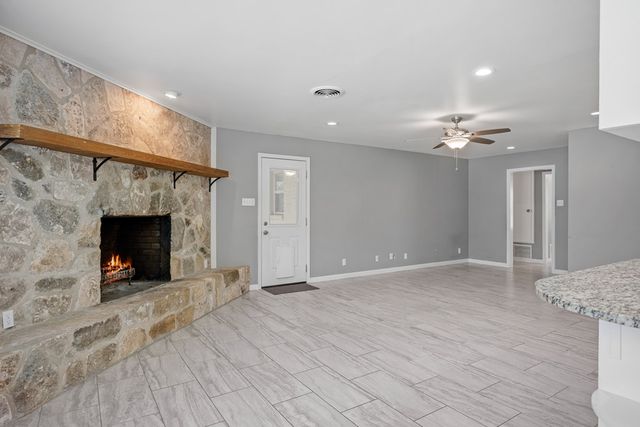 705 Overhill Dr, Kerrville, TX 78028