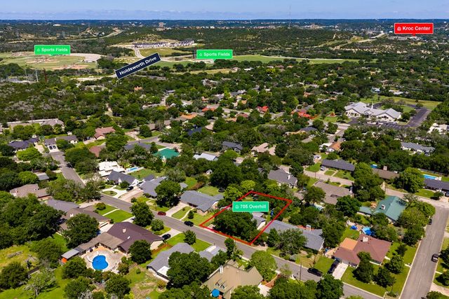 705 Overhill Dr, Kerrville, TX 78028