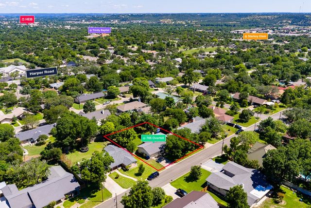 705 Overhill Dr, Kerrville, TX 78028