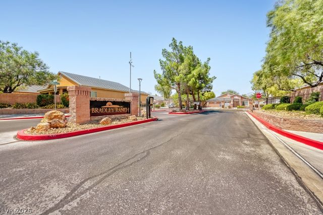 5426 Saint Bernard Court, Las Vegas, NV 89131