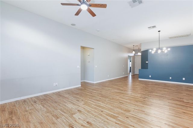 5426 Saint Bernard Court, Las Vegas, NV 89131
