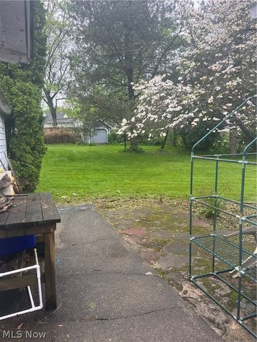 4226 Burkey Road, Austintown, OH 44515