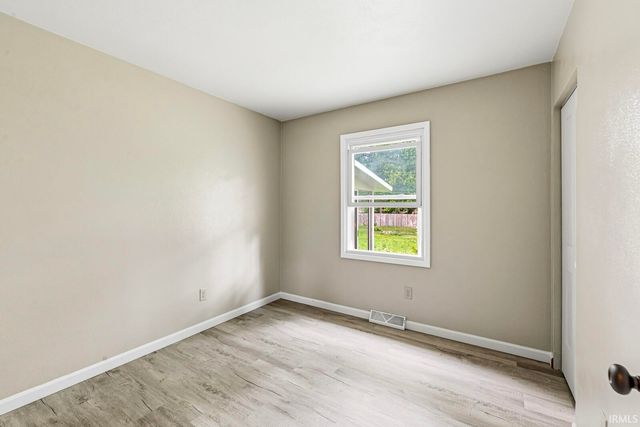 18441 Wee Acres Drive, Bristol, IN 46507