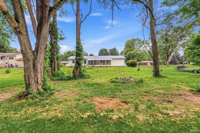 18441 Wee Acres Drive, Bristol, IN 46507