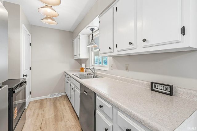 18441 Wee Acres Drive, Bristol, IN 46507