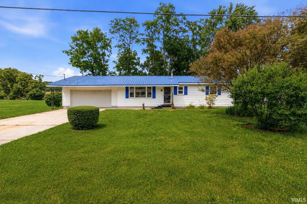 18441 Wee Acres Drive, Bristol, IN 46507