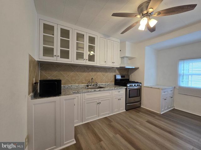 854 BRIDGE ST, Philadelphia, PA 19124
