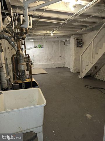 854 BRIDGE ST, Philadelphia, PA 19124