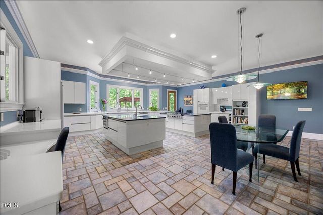 6600 Maynard Farm Road, Chapel Hill, NC 27516
